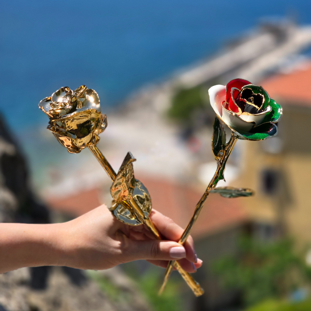 Try Luxury Gift UAE and Gold Rose Sea Side